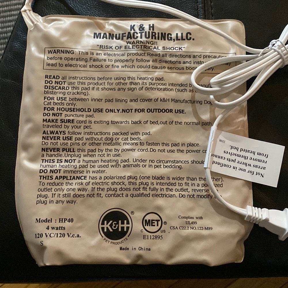 K&H Pet Products Heated Pet Bed Warmer Waterproof Pet Heating Pad - NEW